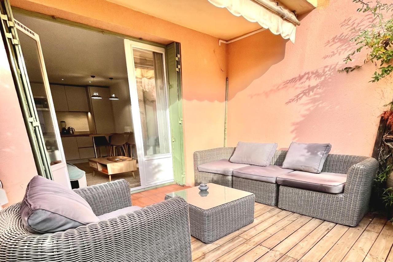 Magnifique 2 Chambres Terrasse Et Parking Saint-Tropez Eksteriør billede